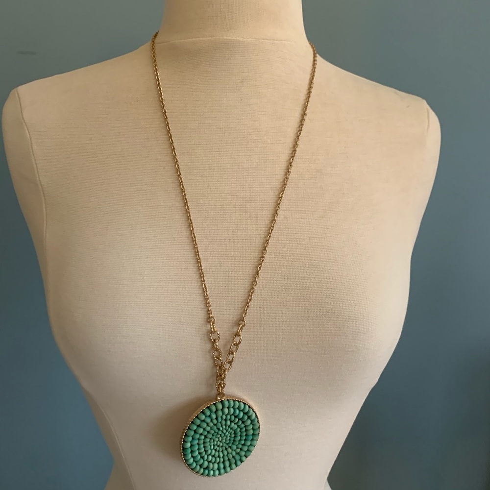 turquoise and gold pendant necklace
